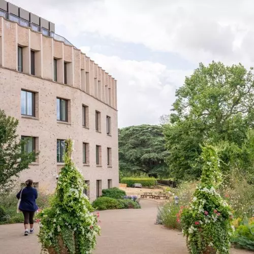 St Hildas college new building